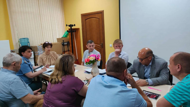 В Псковской областной организации ВОИ прошло совещание по вопросам повышения доступности для инвалидов объектов транспортной инфраструктуры и транспортных услуг